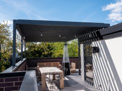 Bioklimatická pergola Sunbreaker 400